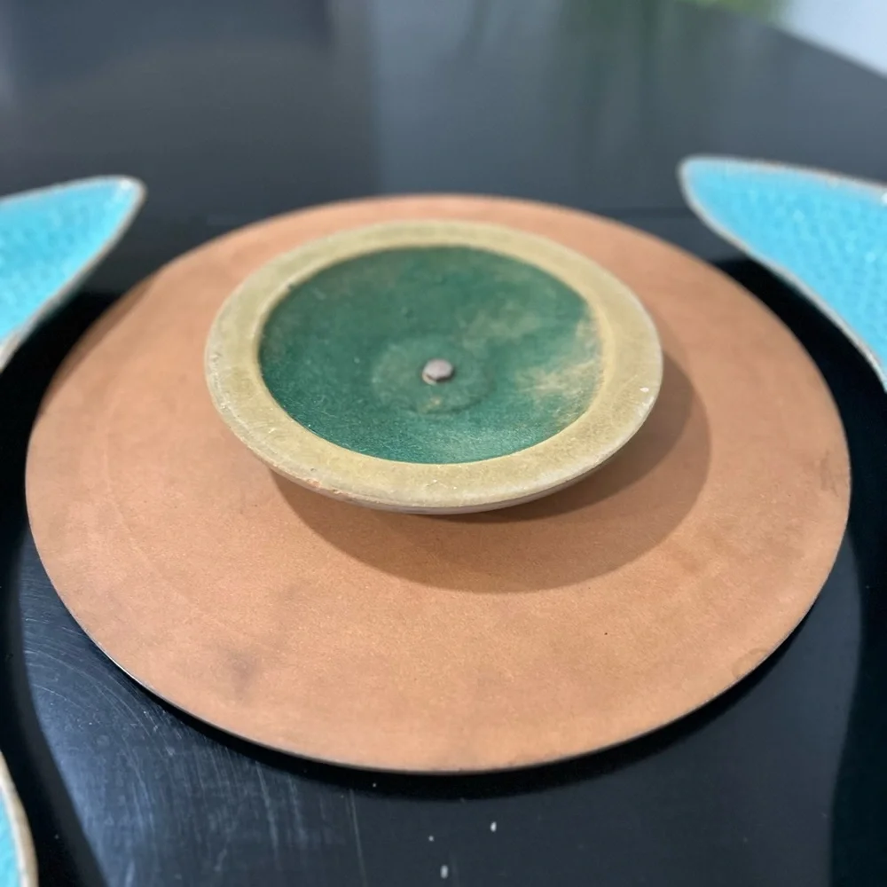 USA-Calif. Orig. Beautiful Turquoise and Gold Leaf-Shaped Serving set with cover